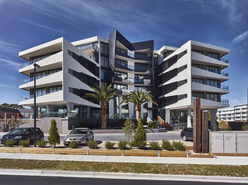 Aparthotel Caroline Serviced 4*